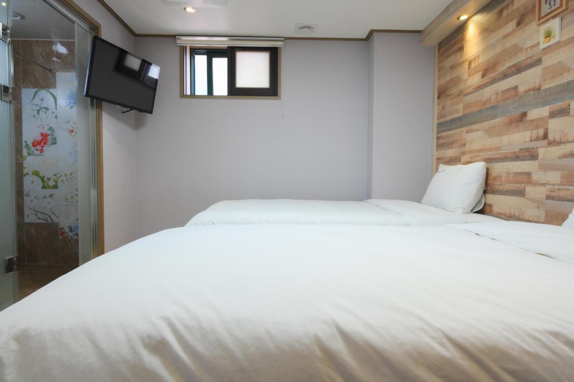 Hotel Daeyoung Myeongdong 3*