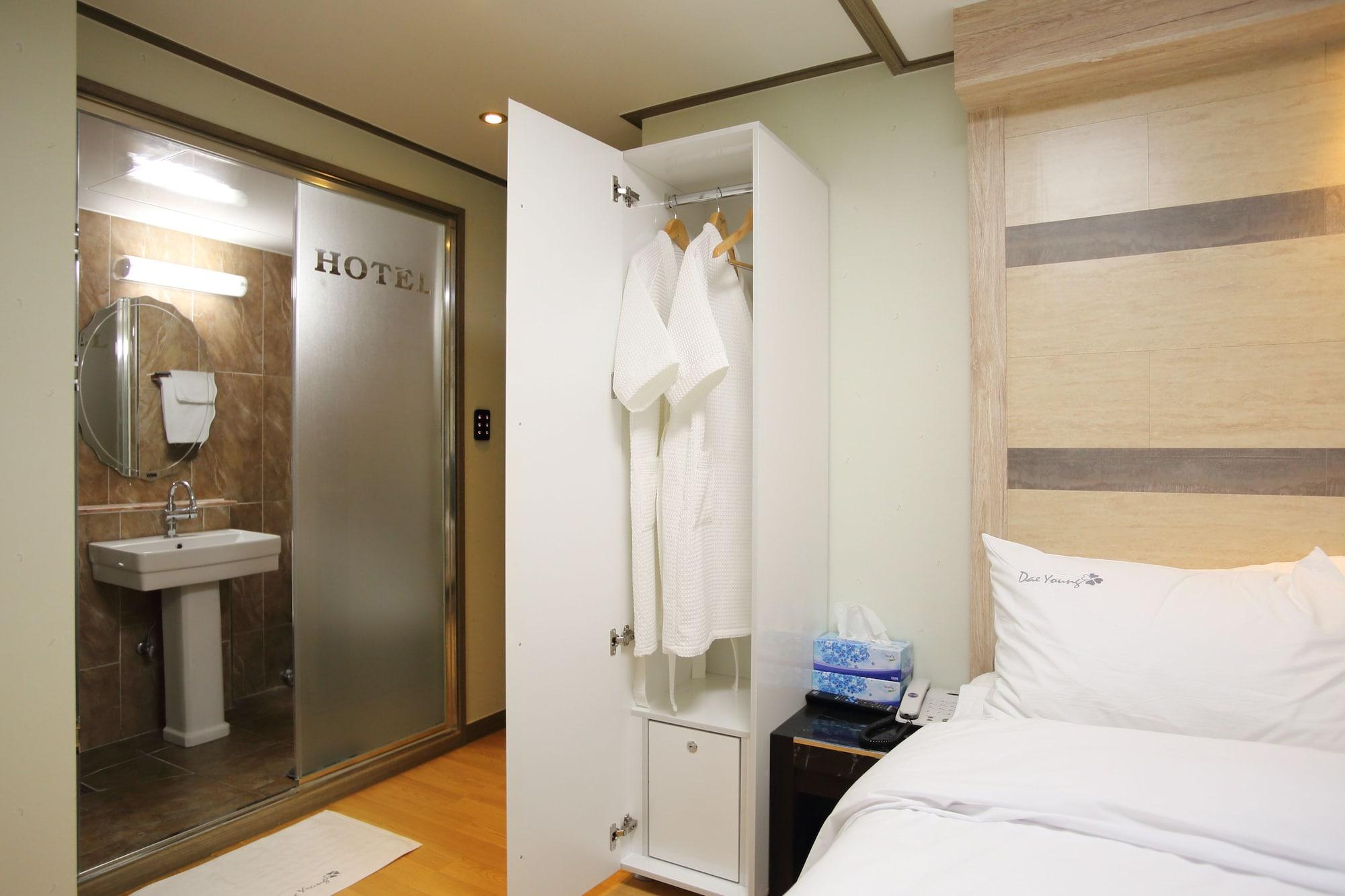 Daeyoung Myeongdong Hotel