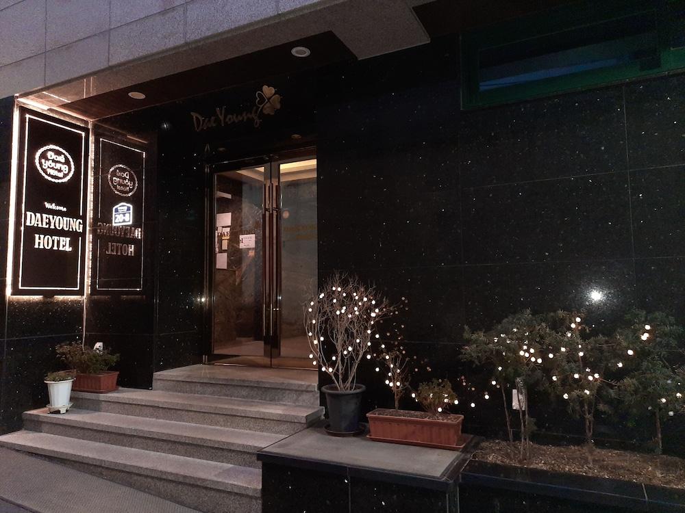 Daeyoung Myeongdong Hotel