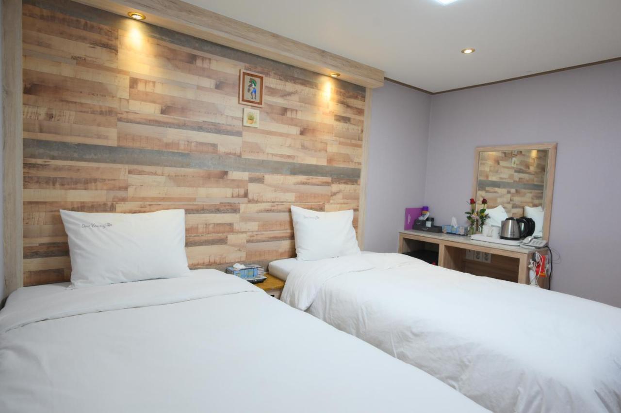 Daeyoung Myeongdong Hotel 3*