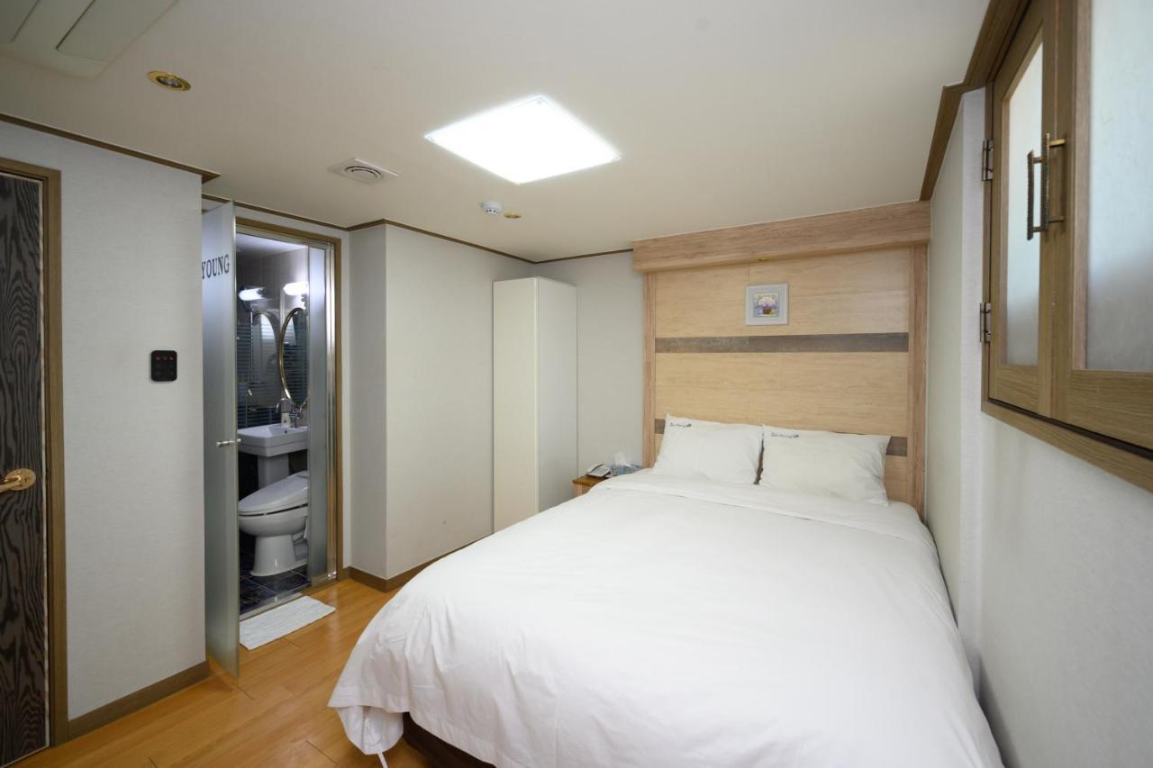 Daeyoung Myeongdong Hotel