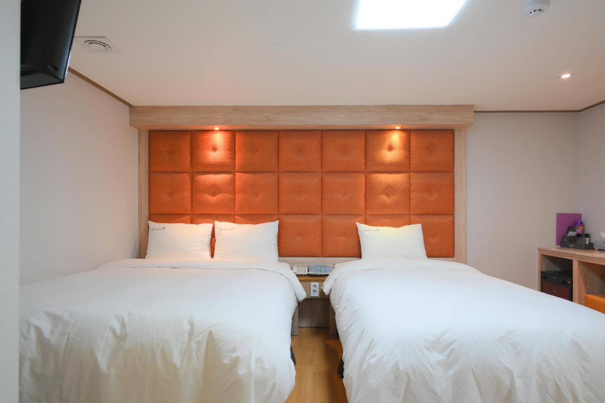 Hotel Daeyoung Myeongdong 3*